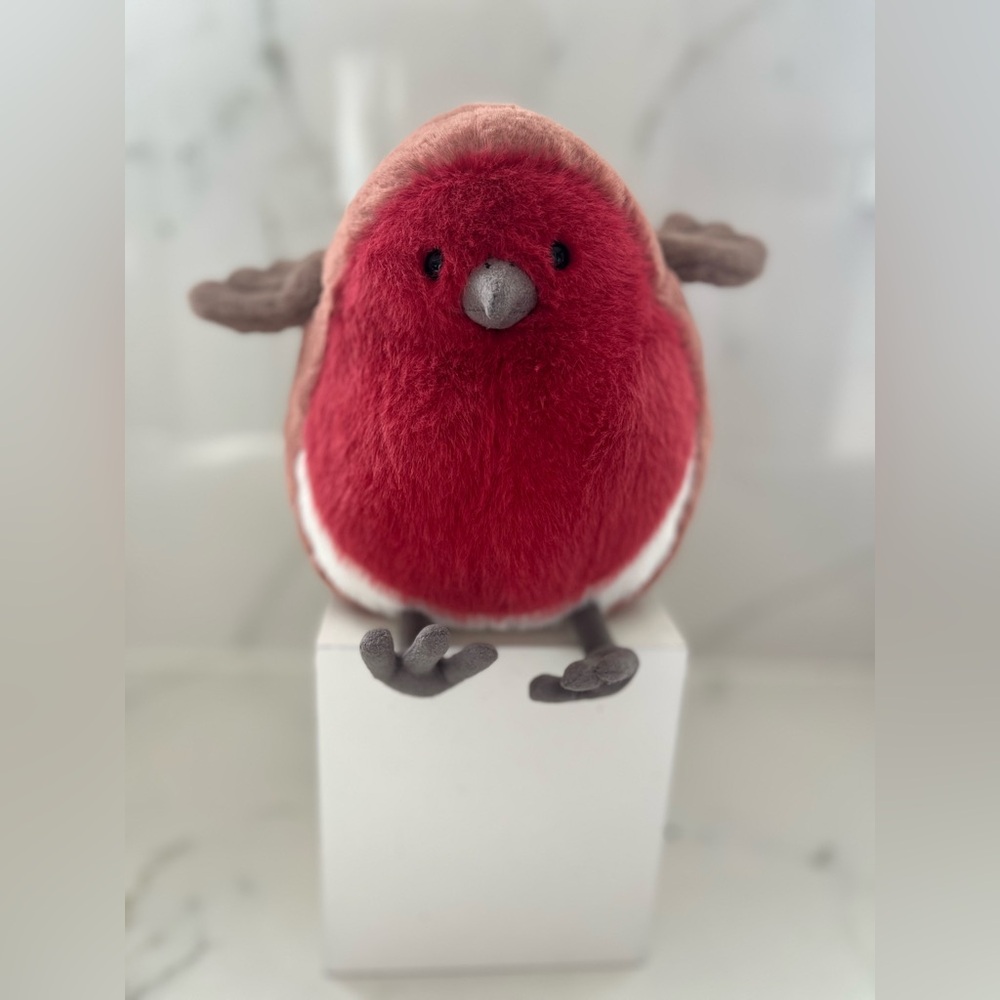 BNWT Jellycat Plum Robin